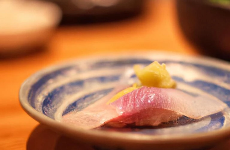 隠れ家で味わう和食の極み、特別なomakase体験をあなたに。