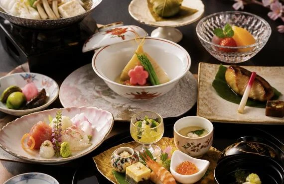 特別な日を彩る、心温まる和食のコース料理