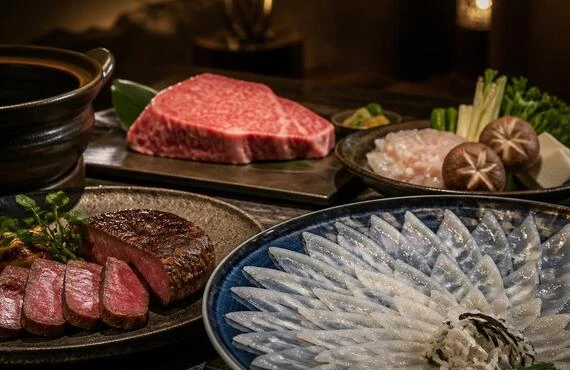 大人の隠れ家で味わう、絶品の熟成肉とふぐ料理