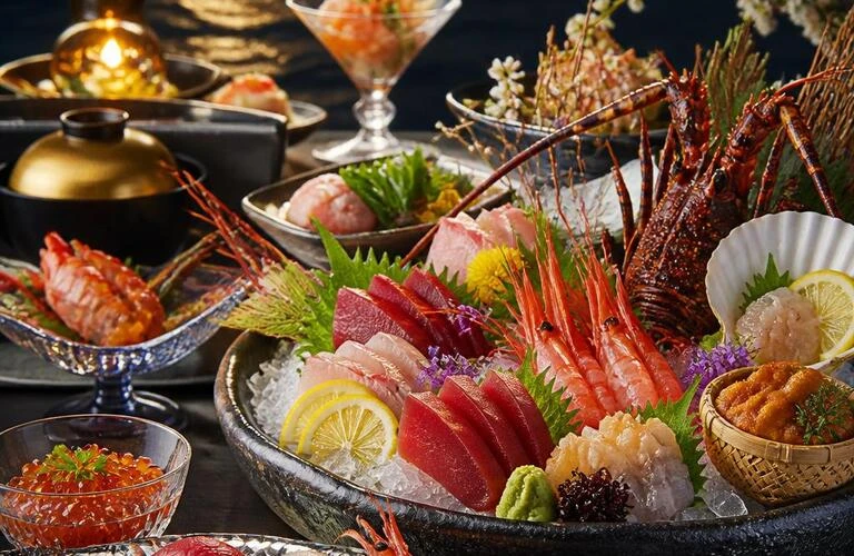 大切な記念日を、極上の海鮮料理で贅沢に彩りましょう。