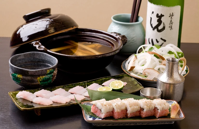 贅沢な個室体験で楽しむ、和食とお酒の至福のひととき