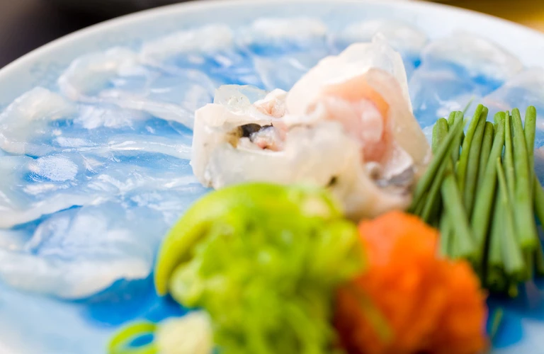 洗練されたサービスが光る、接待にぴったりの個室で贅沢海鮮料理を